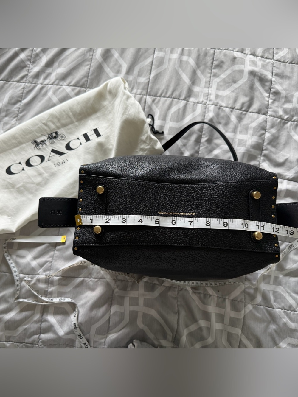 COACH Rogue 30/31 with rivets - Picture 11 of 11